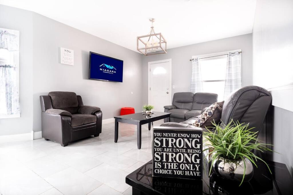 Comfy 4Br, 1 Bath Near The Falls & Casino Niagara Falls Bagian luar foto